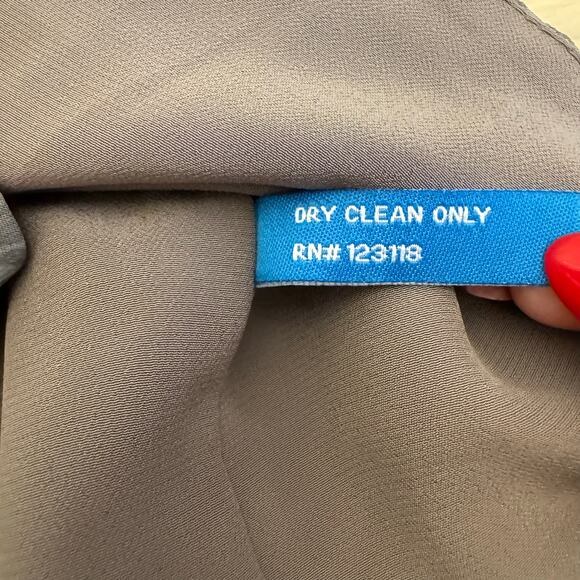 Walter by Walter Baker Animal Print Short Sleeve Pleated Mini Dress XS - Picture 8 of 12